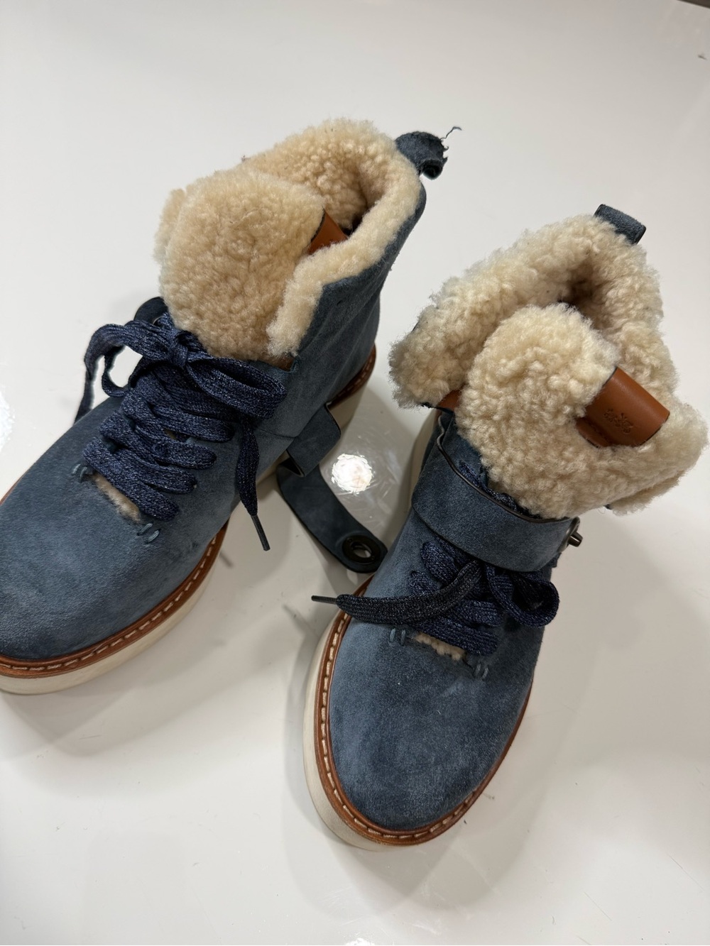 Coach Women’s Urban Hiker Blue Denim Suede Shearling Boots G1354 – Size 5.5B